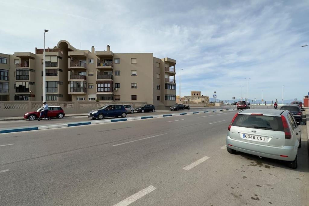 Primera Linea De Playa Y Gibraltar A 5 Minutos La Línea de la Concepción Eksteriør bilde
